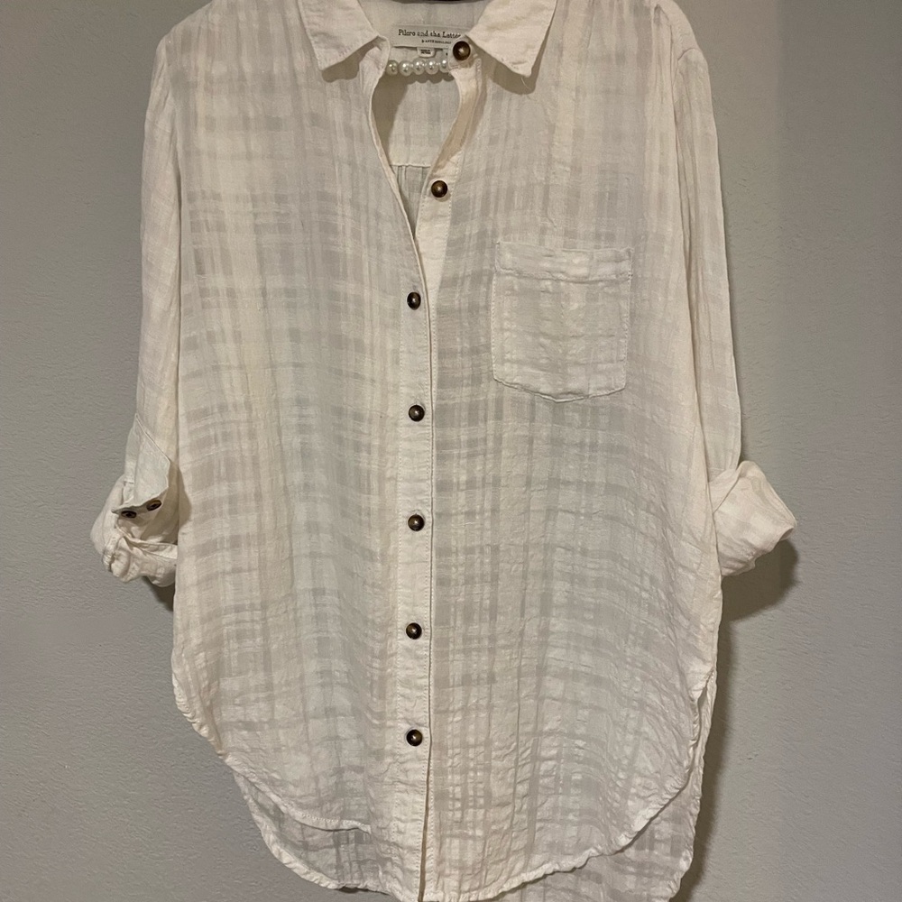 Anthropologie Woman’s White Button-Up Shirt